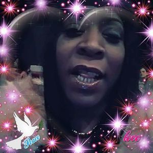 Meet your Posher, Debra